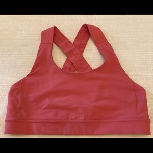 Lululemon all sport bra III size 8 beautiful pale rose color